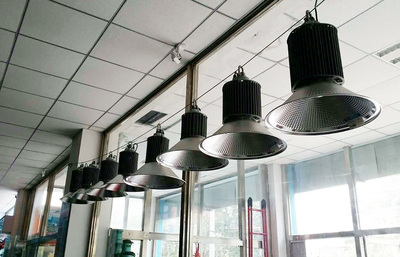 服務(wù)&信任|科明&北京順義未來(lái)之星:服務(wù)帶來(lái)好口碑 - 工業(yè)案例 - LED工業(yè)照明-工廠照明-戶外照明-LED工廠燈-LED泛光燈-LED投光燈-科明光電